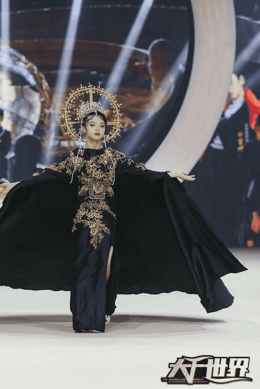 大千世界超模盛典品牌推荐官张梦馨精彩回顾(图3)