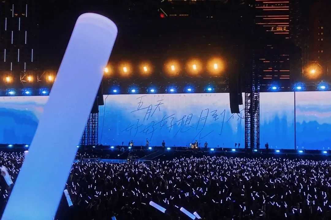抢不到，根本抢不到 | 超模来了(图1)