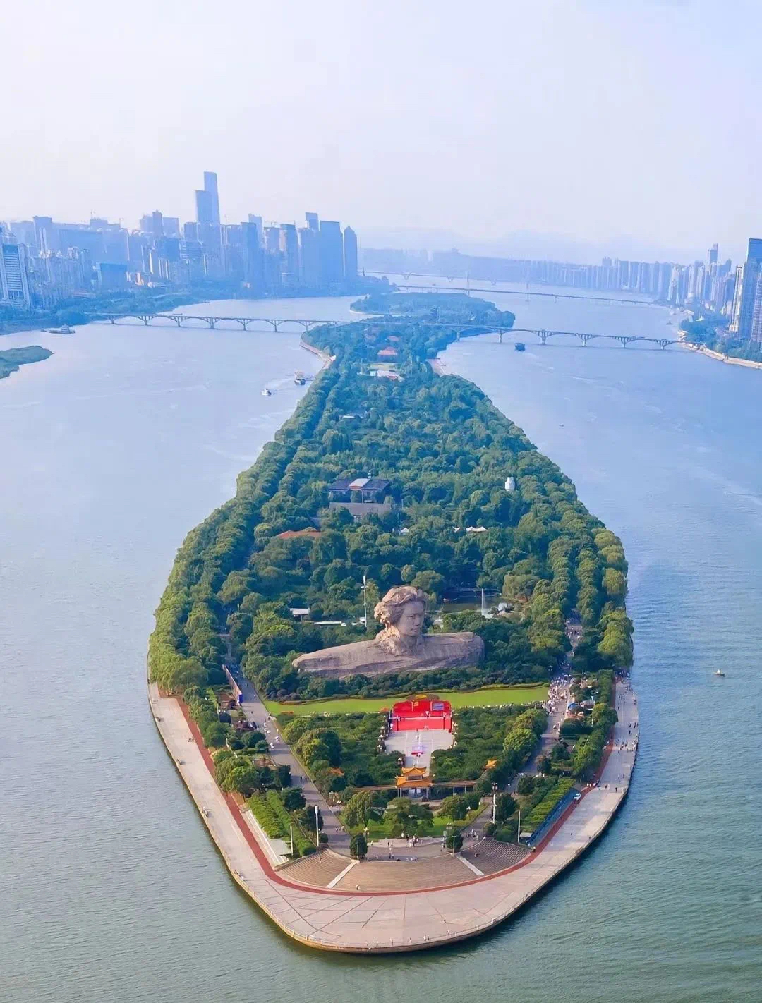 大千世界超模盛典赴一场关于长沙的约会(图5)